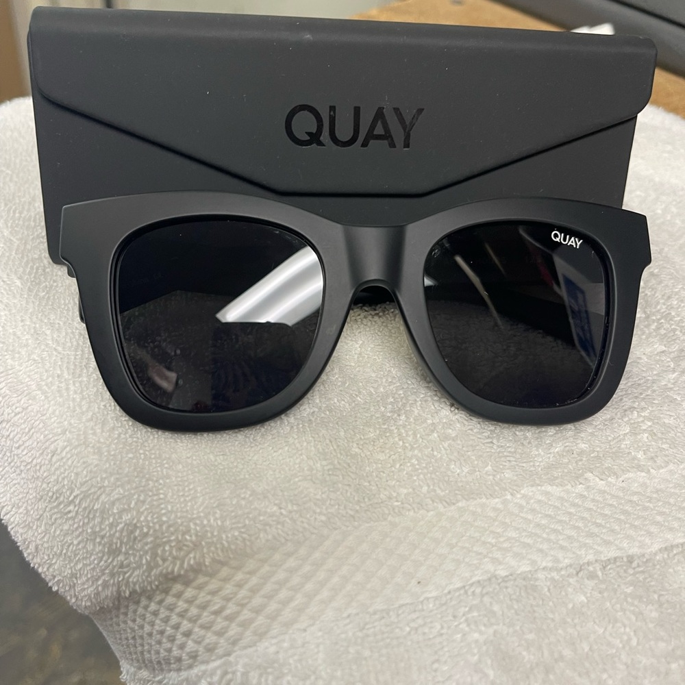 Quay sunglasses